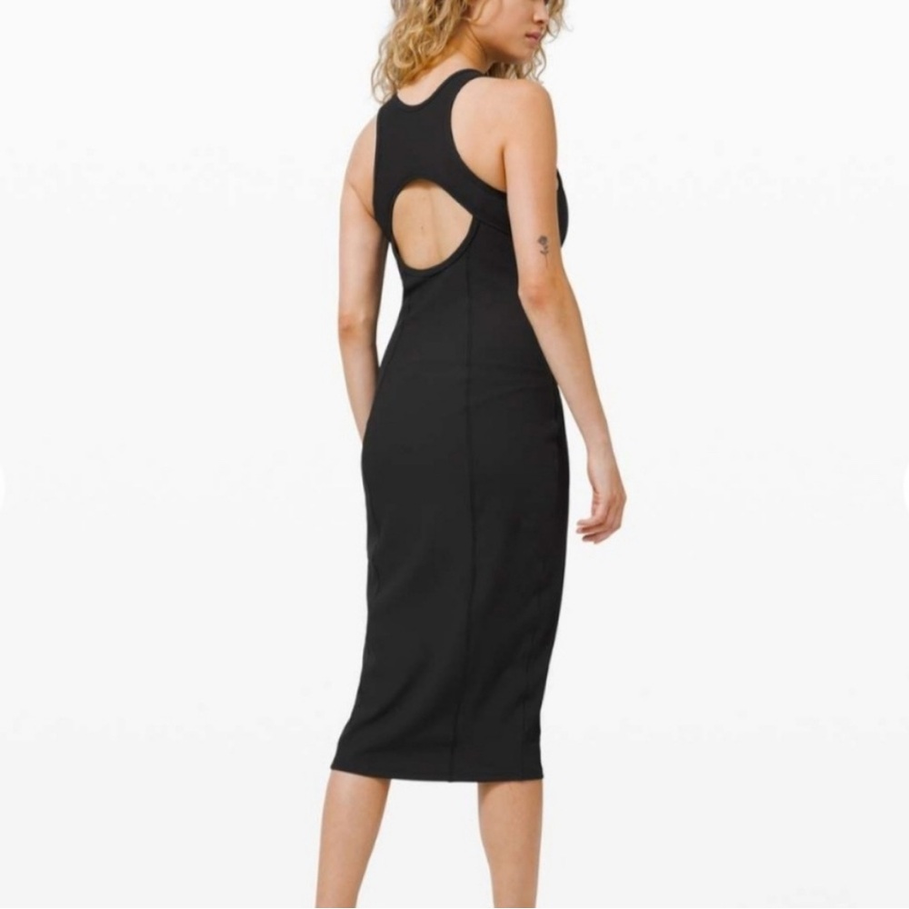 Lululemon Brunch and back dress